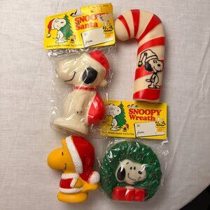 Lot of 4 Vintage 1980's ConAgra Peanuts Snoopy Safety Whistle Pet Squeak! Toys